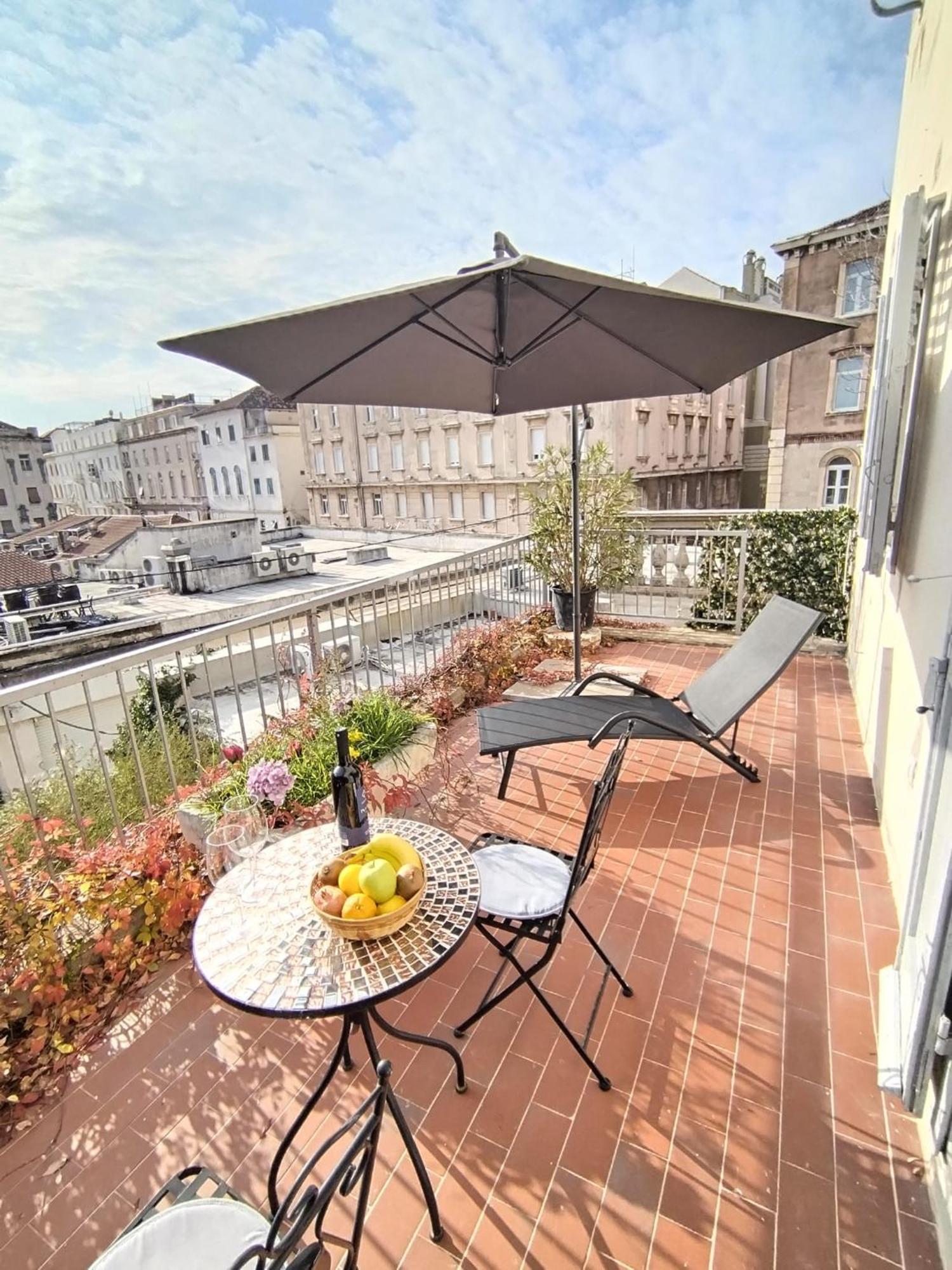 Sunny Terrace Διαμέρισμα Σπλιτ Εξωτερικό φωτογραφία
